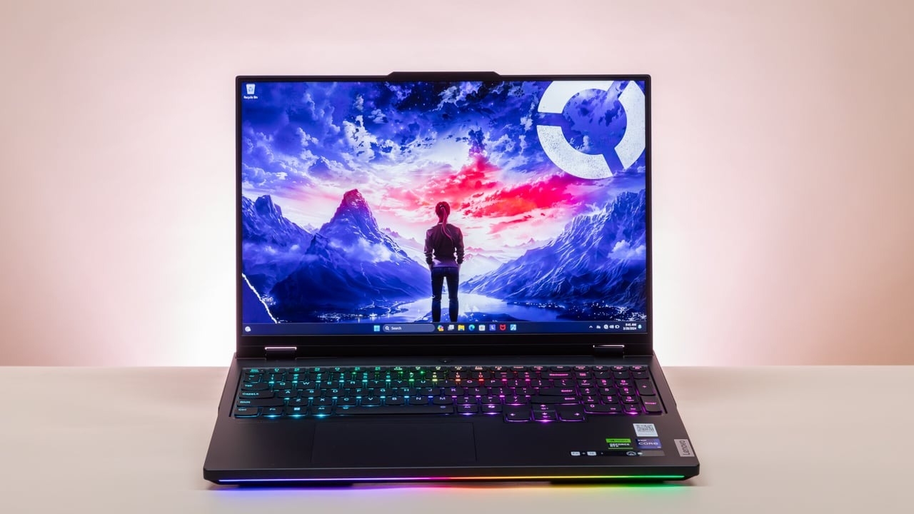 Lenovo Legion Pro 7i Gen 9 Review: Performance Perfected