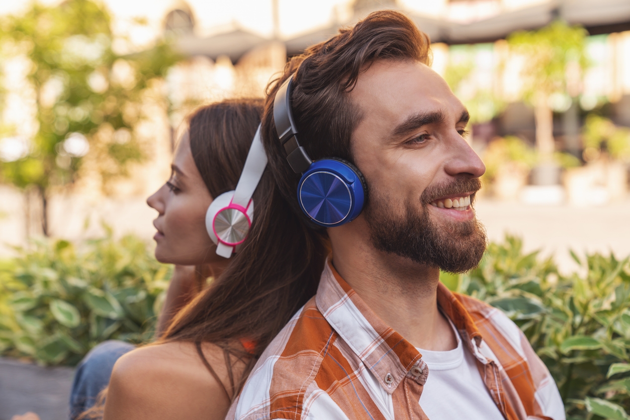 Best Headphones: Top Picks for Every Listener in 2025
